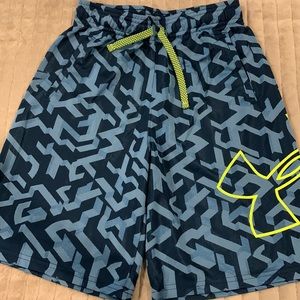 Boys Under Armour shorts